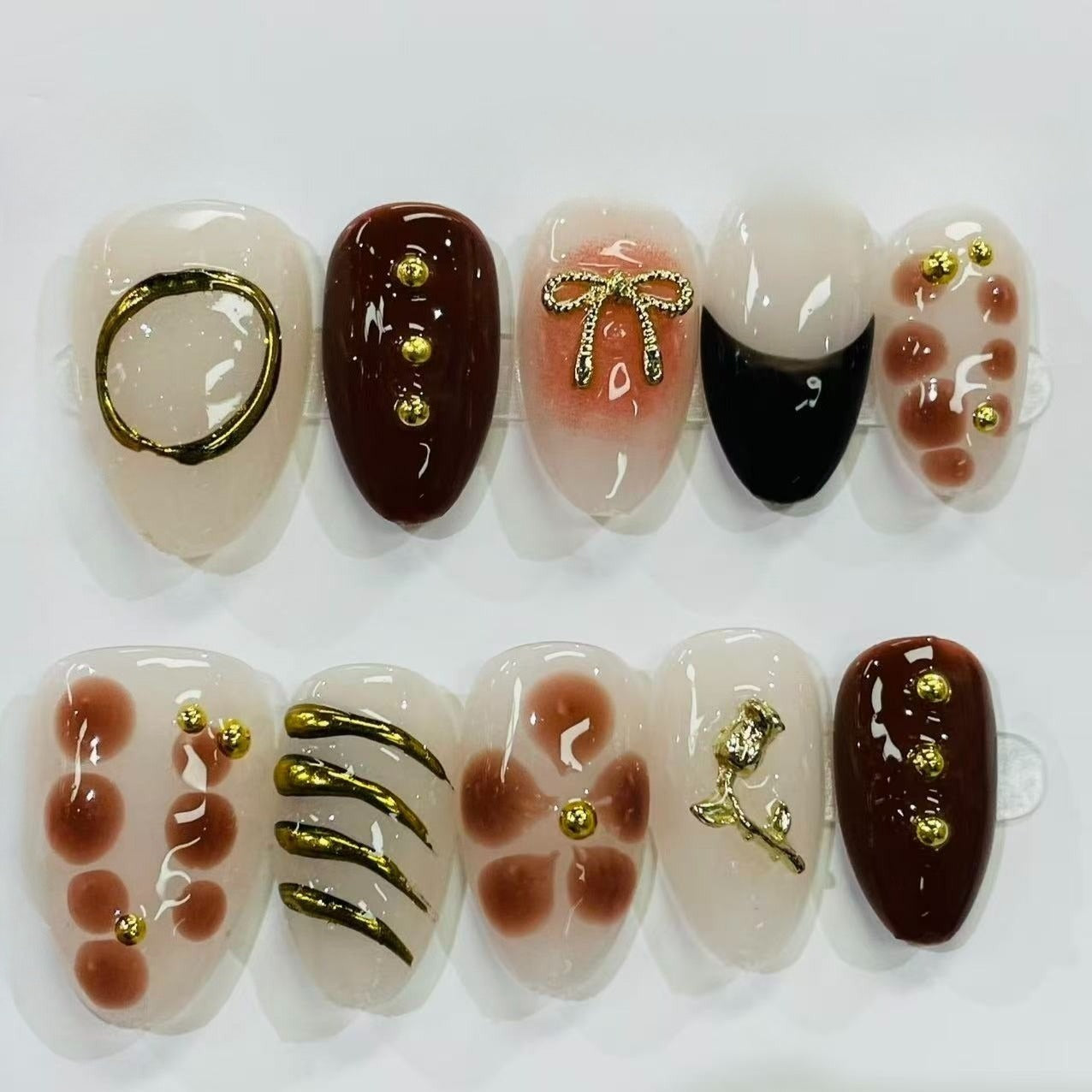 More to save up to 60% Luxury 3D Gold Flower Press On Fake Nails