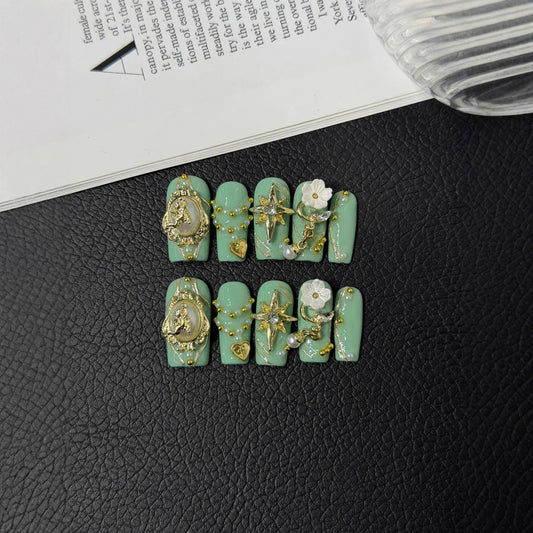 Niche court handcrafted design vintage angel sweet cool babes GlitteringHandmadePress on Nails