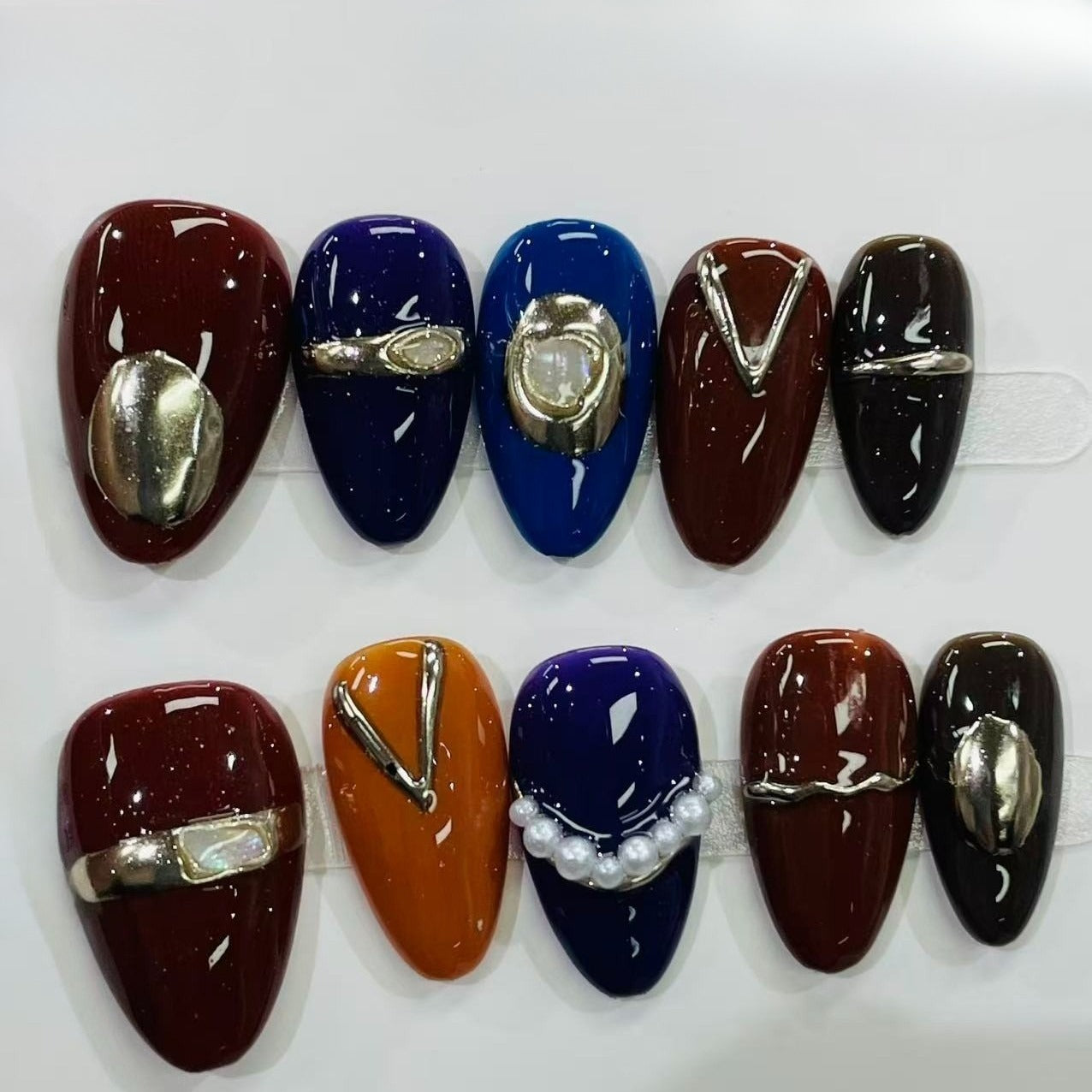 More to save up to 60% Luxury 3D Gold Flower Press On Fake Nails